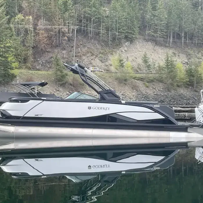 2024 Godfrey Marine XP 2700 W Twin