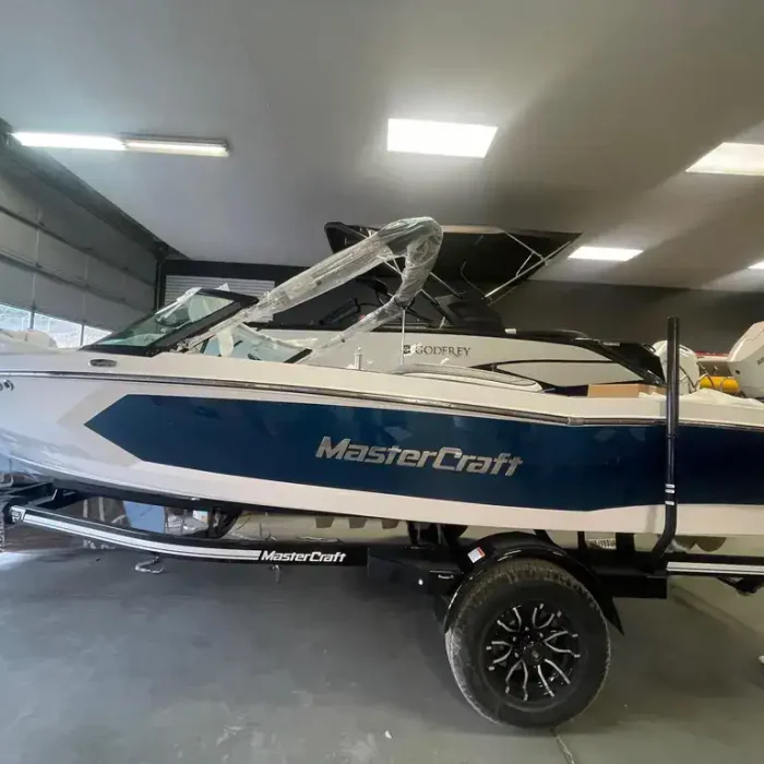 2025 Mastercraft ProStar